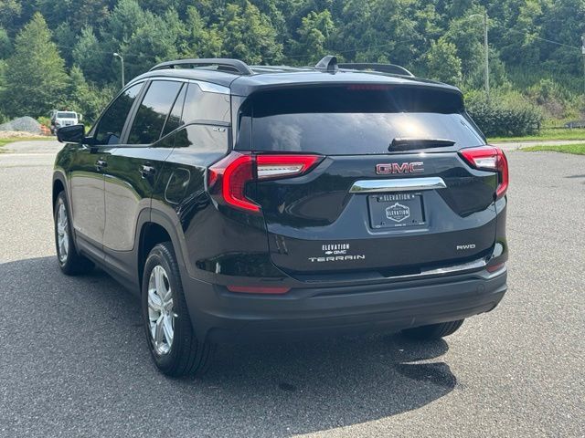 Certified 2024 GMC Terrain SLE w/ Driver Convenience Package AWD/4WD image 5