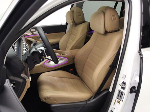 New 2026 Mercedes-Benz GLS 450 4MATIC image 12