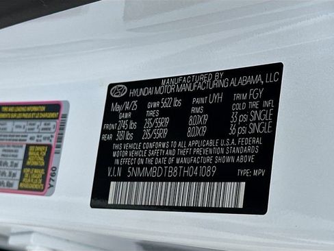 Certified 2026 Genesis GV70 2.5T Advanced image 33