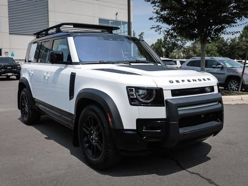 Used 2022 Land Rover Defender 110 X-Dynamic SE AWD/4WD image 7