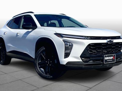 Certified 2025 Chevrolet Trax ACTIV w/ Driver Confidence Package image 2