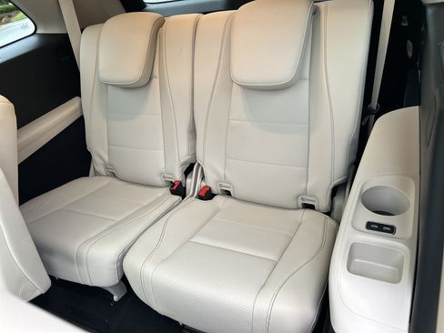 Certified 2025 Mercedes-Benz GLS 450 4MATIC image 45