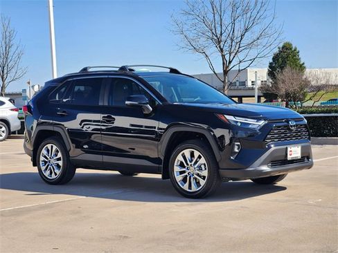 New 2025 Toyota RAV4 XLE Premium image 2