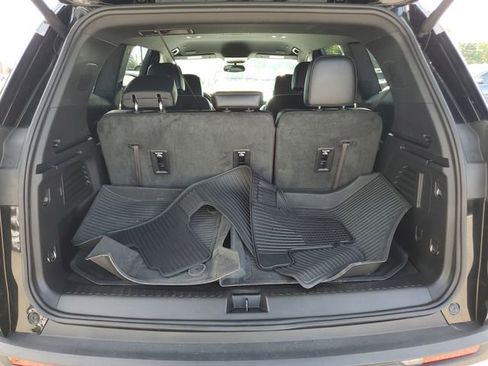 Used 2024 GMC Acadia Elevation w/ LPO, Floor Liner Package FWD image 33