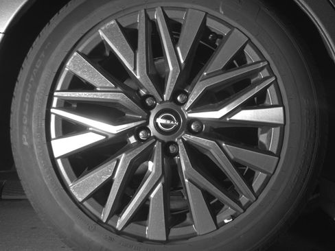 Used 2025 Nissan Altima 2.5 SV image 15