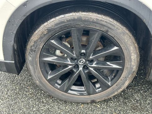 Used 2023 MAZDA CX-9 Touring Plus image 11