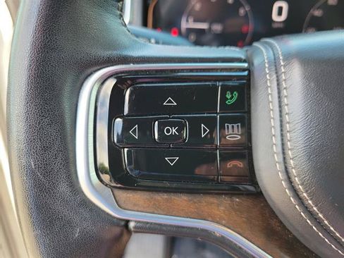 Used 2023 Jeep Grand Wagoneer Series II AWD/4WD image 17