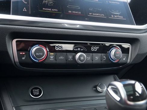 Used 2021 Audi Q3 2.0T Premium Plus w/ Premium Plus Package image 26