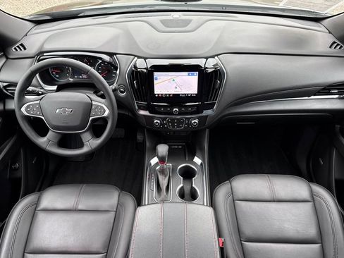 Used 2023 Chevrolet Traverse RS w/ LPO, Cargo Package FWD image 15