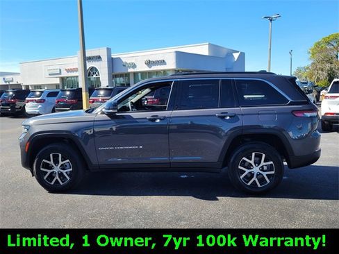 Certified 2024 Jeep Grand Cherokee Limited image 4