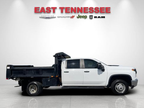 Used 2022 Chevrolet Silverado 3500 W/T w/ WT Convenience Package AWD/4WD image 2