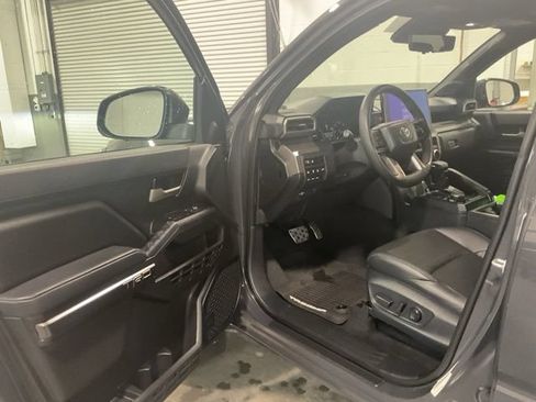 Used 2024 Toyota Tacoma TRD Sport w/ TRD Sport Premium Package AWD/4WD image 14
