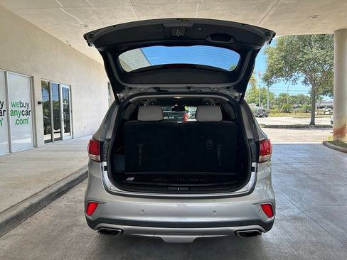 Used 2017 Hyundai Santa Fe Limited AWD/4WD image 35