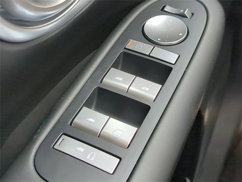 New 2026 Hyundai Ioniq 9 SE image 21