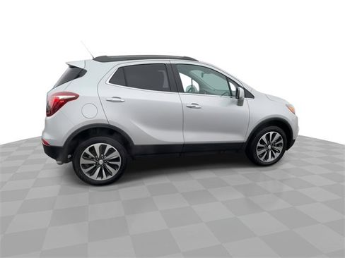 Certified 2022 Buick Encore Preferred w/ Safety Package image 9