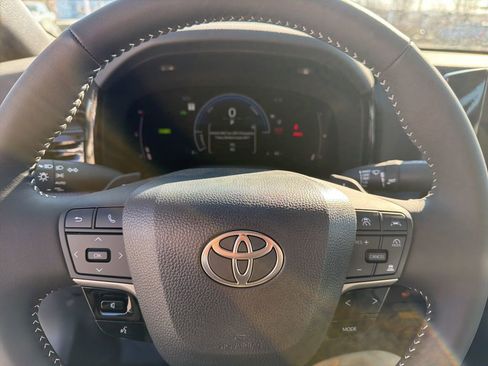 New 2026 Toyota Camry SE image 11