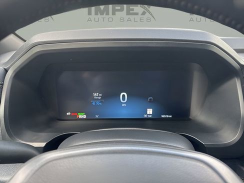 Used 2023 Ford F150 Lightning Lariat image 23