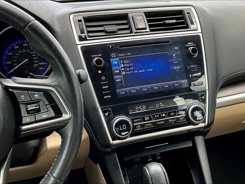 Used 2018 Subaru Legacy 2.5i Limited image 12