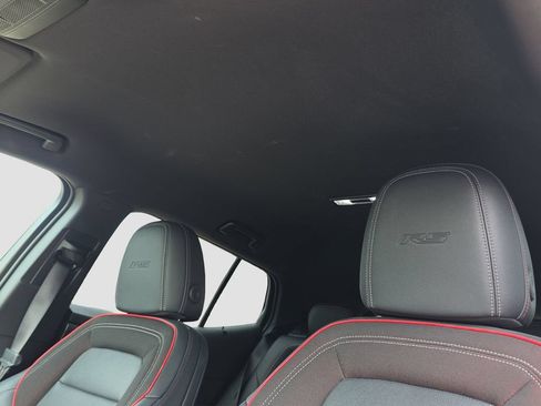 Used 2025 Chevrolet Equinox EV RS FWD image 8