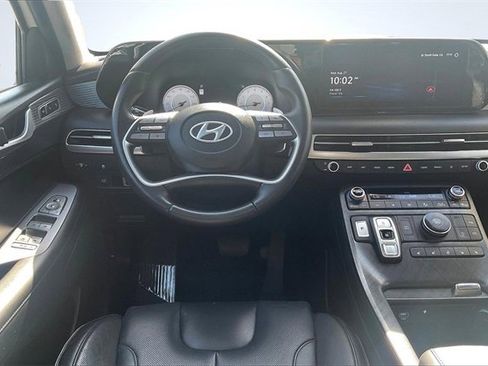 Used 2024 Hyundai Palisade Limited image 5