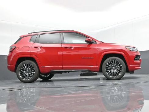 Used 2024 Jeep Compass Limited AWD/4WD image 42