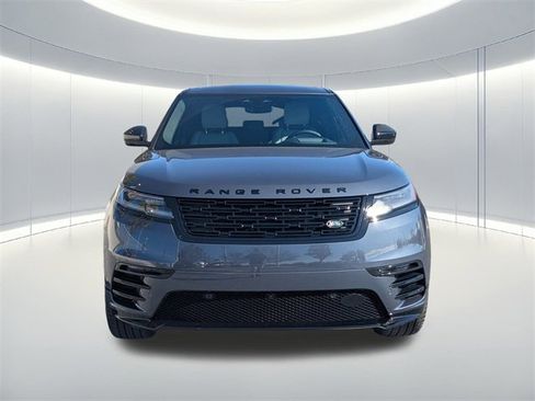 New 2026 Land Rover Range Rover Velar Dynamic SE image 3