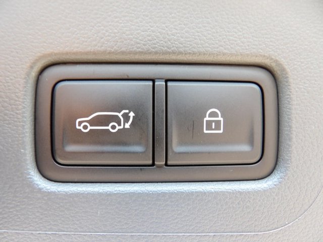 Certified 2026 Hyundai Santa Fe Limited AWD/4WD image 29