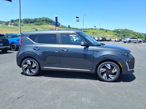 Certified 2023 Kia Soul GT-Line FWD image 8