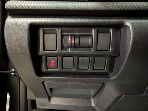 Used 2021 Subaru Impreza 2.0i image 11