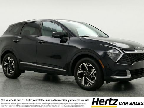 Used 2025 Kia Sportage LX FWD image 1