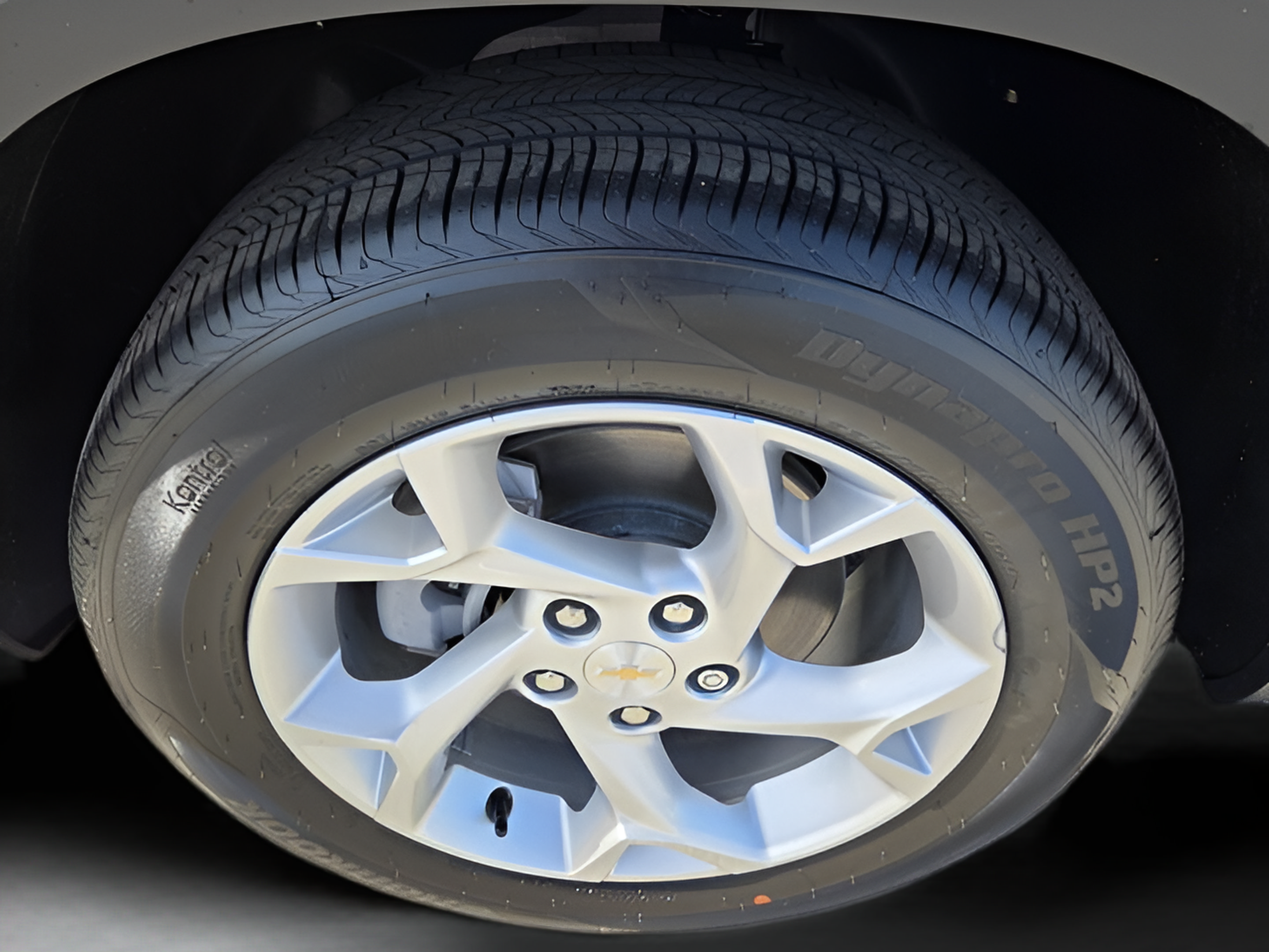 New 2026 Chevrolet Trax LS w/ LS Convenience Package FWD image 9