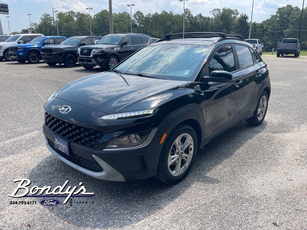 Used 2022 Hyundai Kona SEL FWD image 3