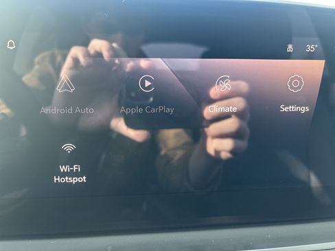 Used 2024 Buick Envista Sport Touring w/ Convenience I Package image 27