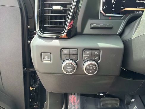 New 2026 GMC Sierra 1500 AT4X AWD/4WD image 30