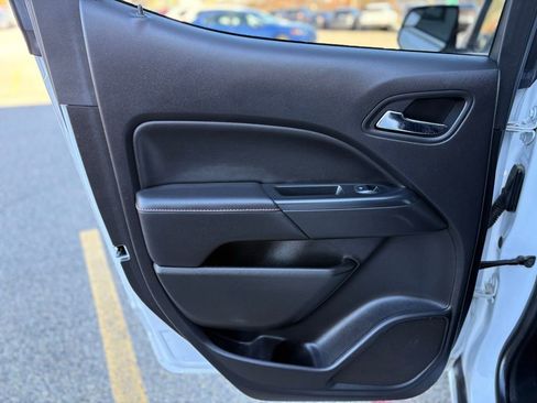 Used 2018 GMC Canyon All Terrain w/ Trailering Package image 14