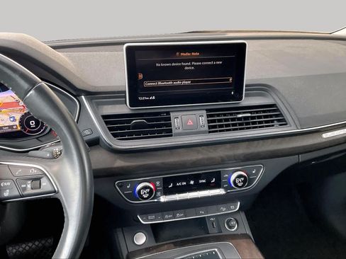 Used 2019 Audi Q5 2.0T Premium Plus w/ Premium Plus Package AWD/4WD image 7