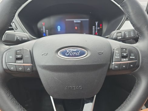 Used 2024 Ford Escape Active image 11