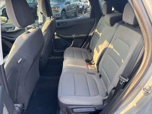 Used 2022 Ford Escape S image 20