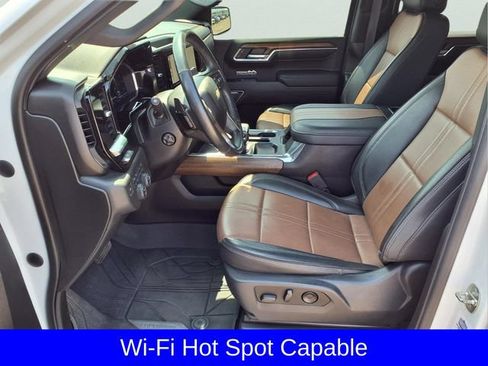 Used 2023 Chevrolet Silverado 1500 High Country w/ High Country Premium Package AWD/4WD image 18