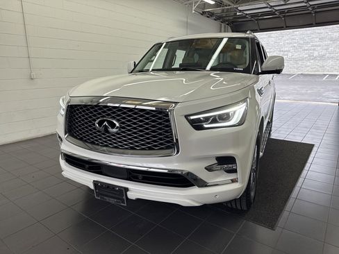 Used 2022 INFINITI QX80 Luxe w/ Cargo Package image 3