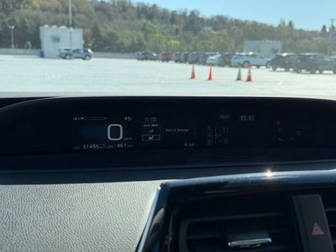 Used 2018 Toyota Prius Two w/ Prius Two Safety Plus Package image 22