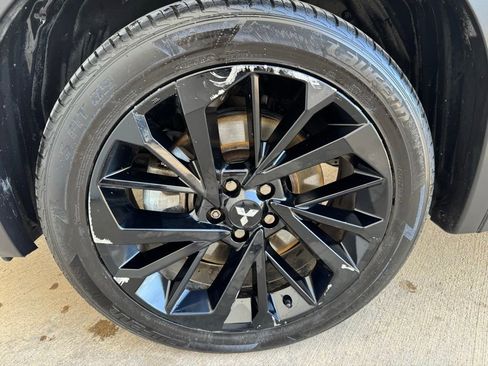 Used 2022 Mitsubishi Outlander SE FWD image 10