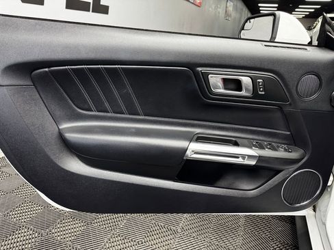 Used 2019 Ford Mustang Premium image 37