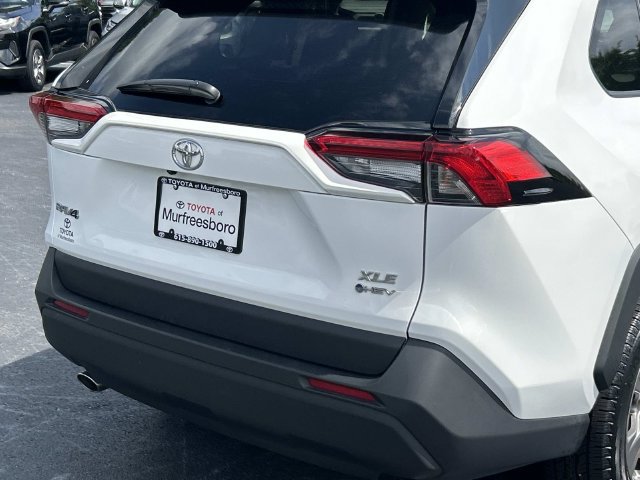 Used 2025 Toyota RAV4 XLE AWD/4WD image 11