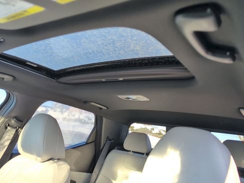 Used 2025 Hyundai Santa Cruz SEL image 21