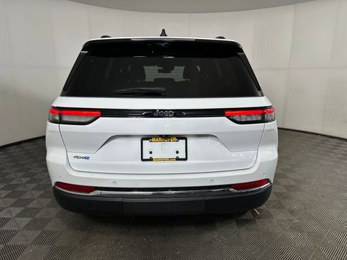 Used 2023 Jeep Grand Cherokee 4WD 4xe w/ Luxury Tech Group II image 4