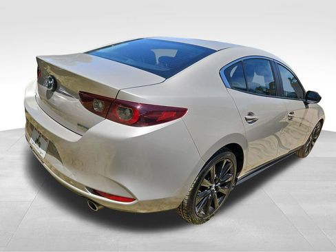 Used 2024 MAZDA MAZDA3 s FWD image 6