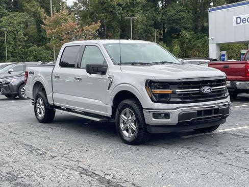 Used 2024 Ford F150 XLT w/ Tow/Haul Package image 7