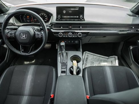 Certified 2025 Honda Civic Sport image 18