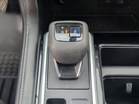 Used 2022 Nissan Pathfinder SV FWD image 25